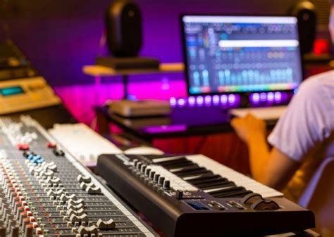 how to get into music producing and why music producers should also be good listeners